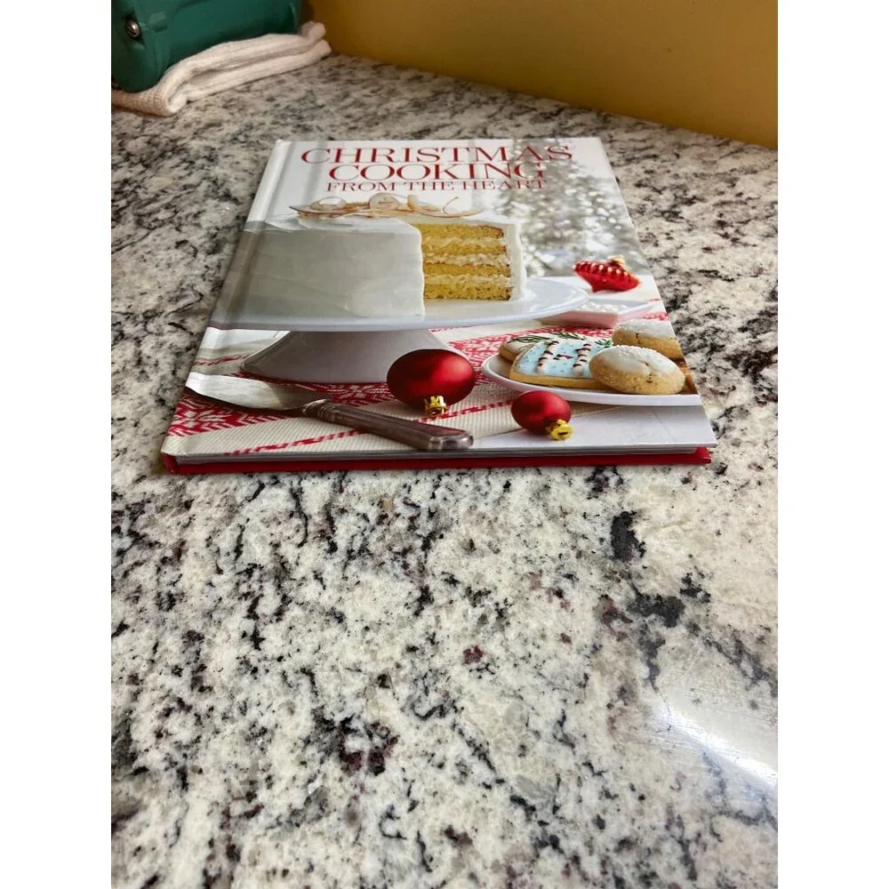 Better Homes & Gardens Christmas Cooking from the Heart 2019 Hardcover